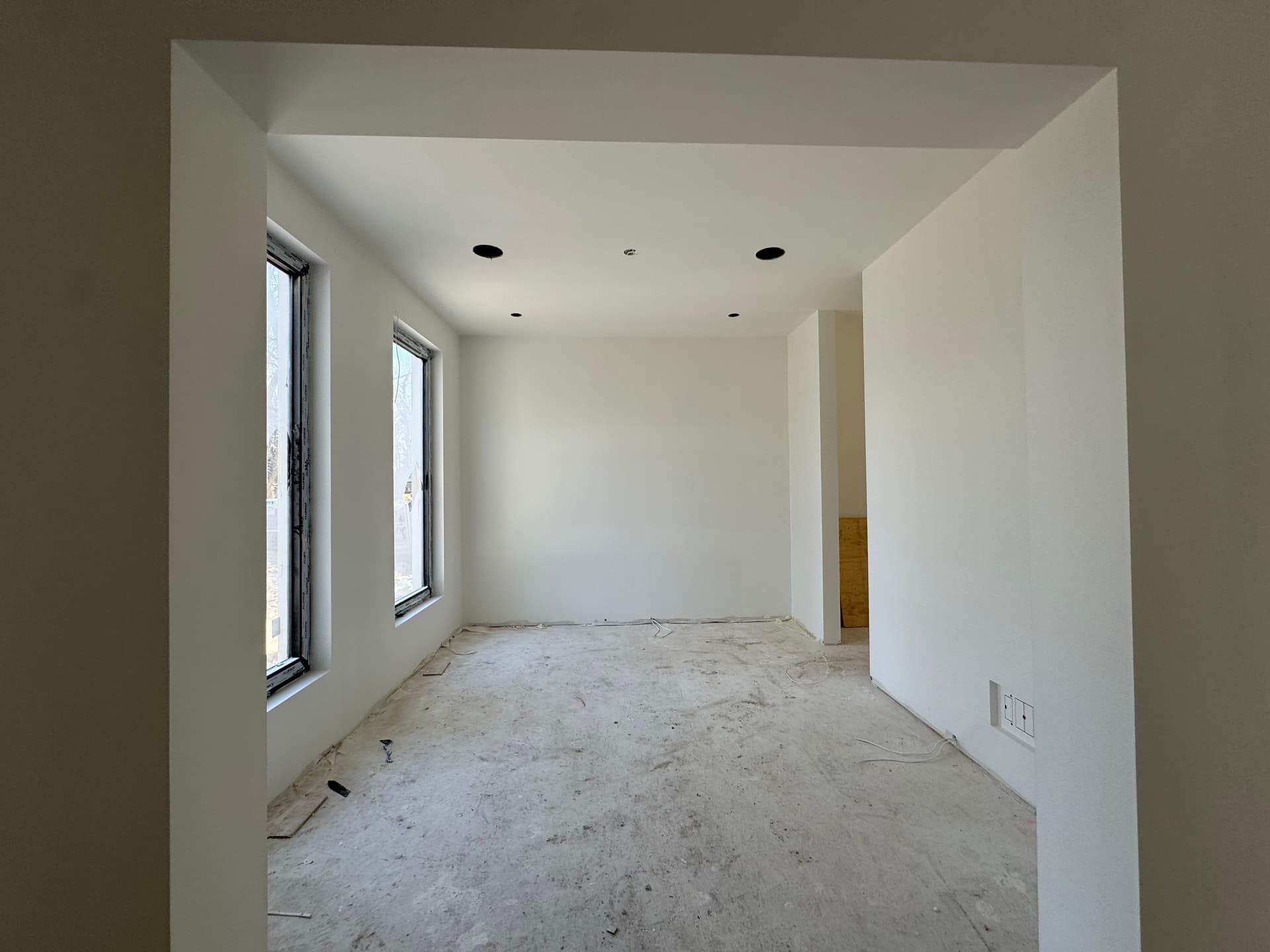 Isabella — Residential